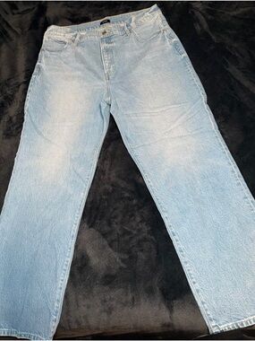 Express Women's Light Blue Boot-Cut Jeans